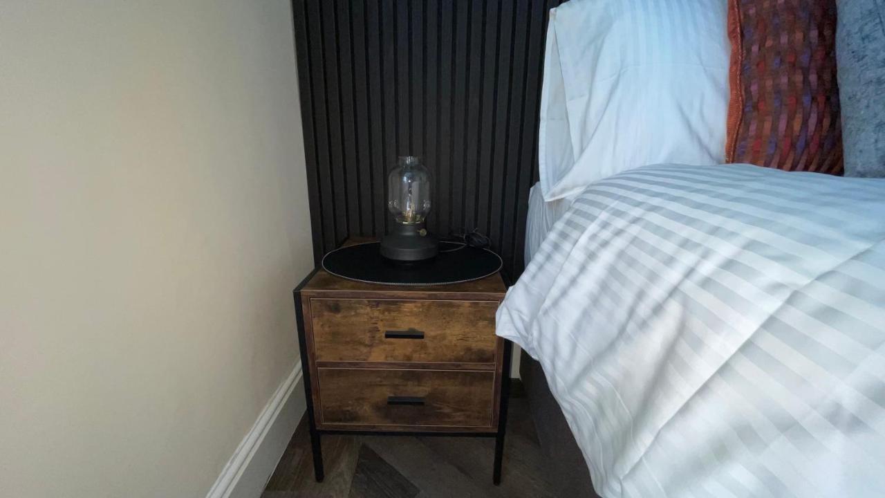 Anfield Place To Stay Liverpool Esterno foto