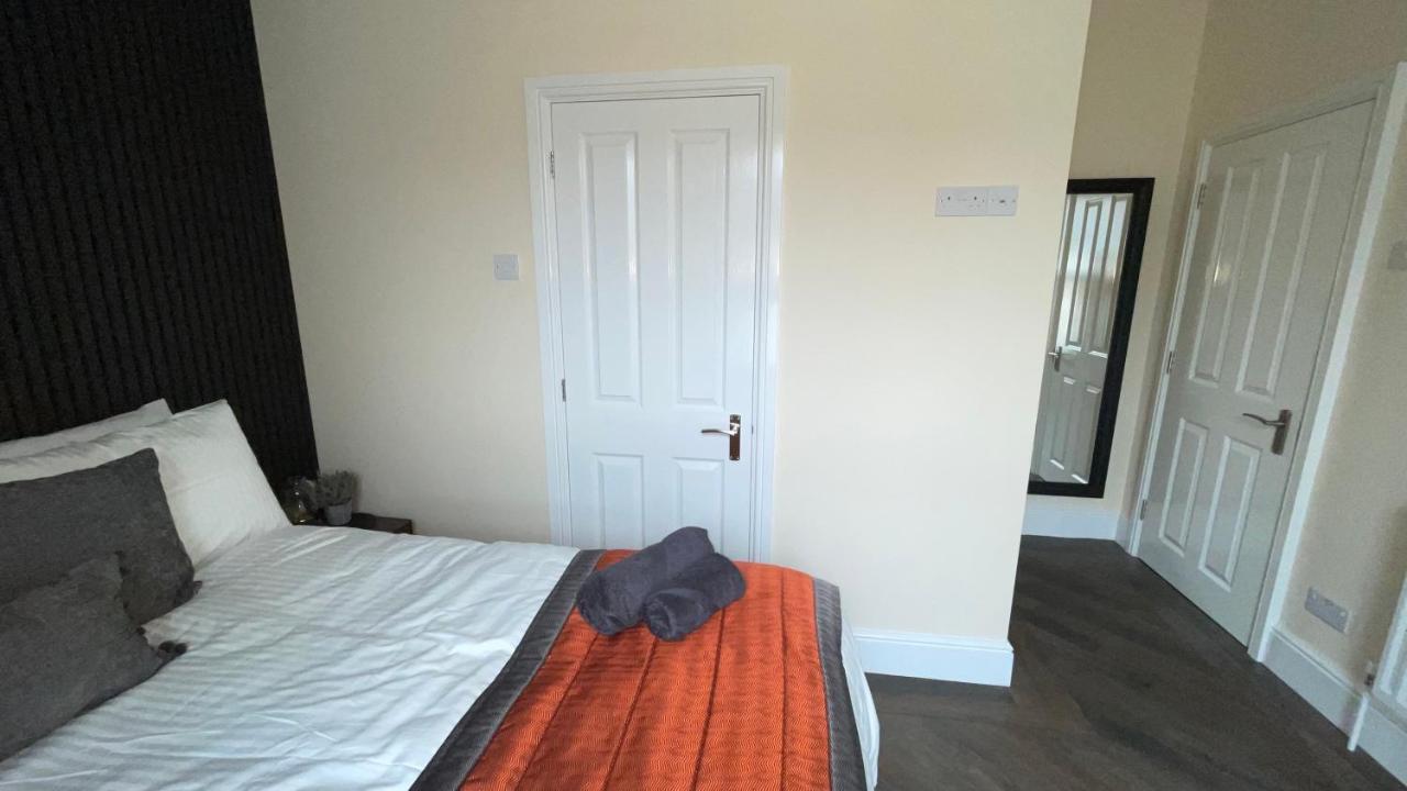 Anfield Place To Stay Liverpool Esterno foto